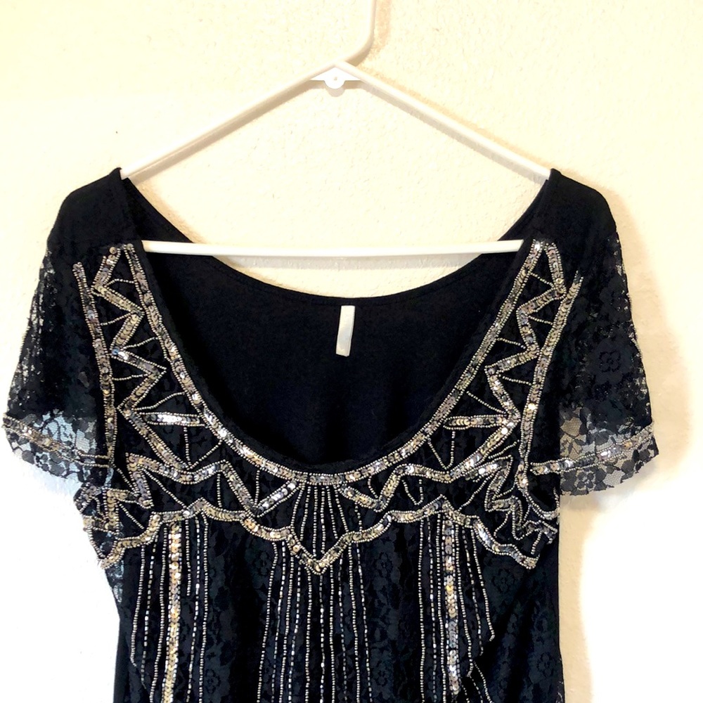 Vanity Black women short sleeve top , Large size